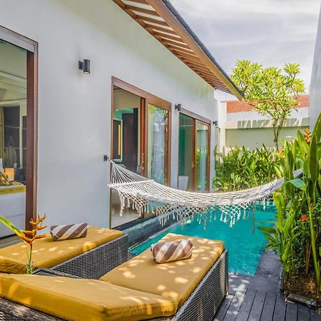 Anari Villas Kuta Legian Esterno foto