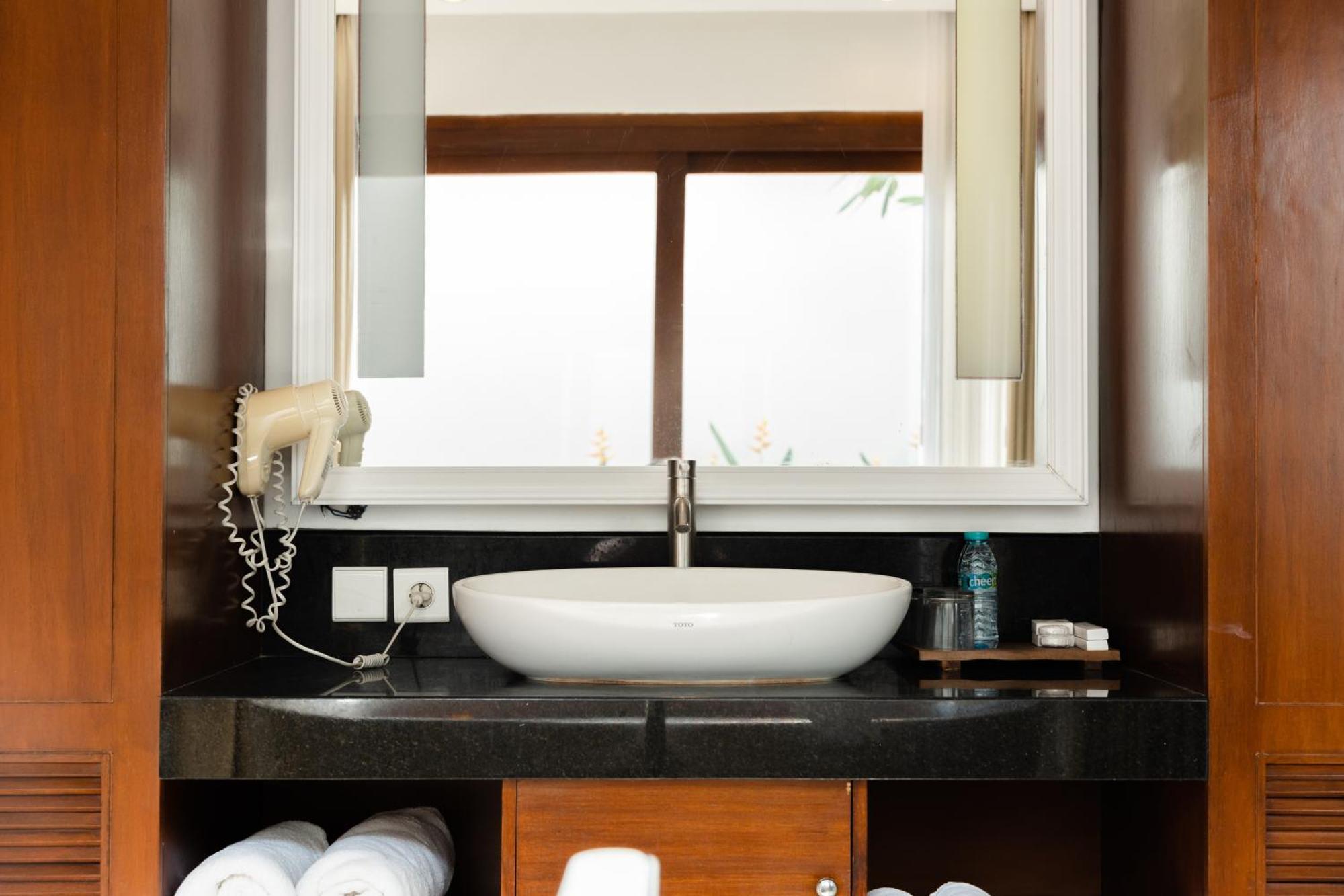 Anari Villas Kuta Legian Esterno foto
