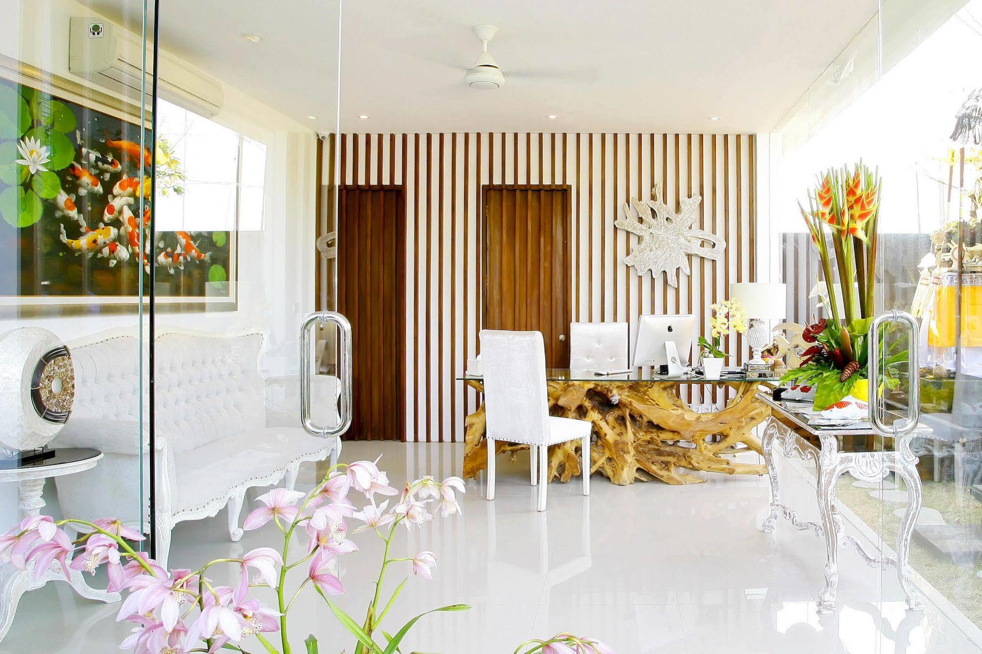 Anari Villas Kuta Legian Esterno foto