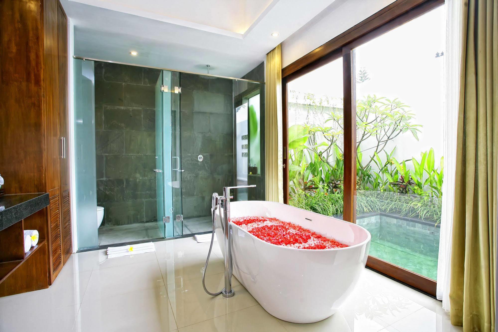 Anari Villas Kuta Legian Esterno foto