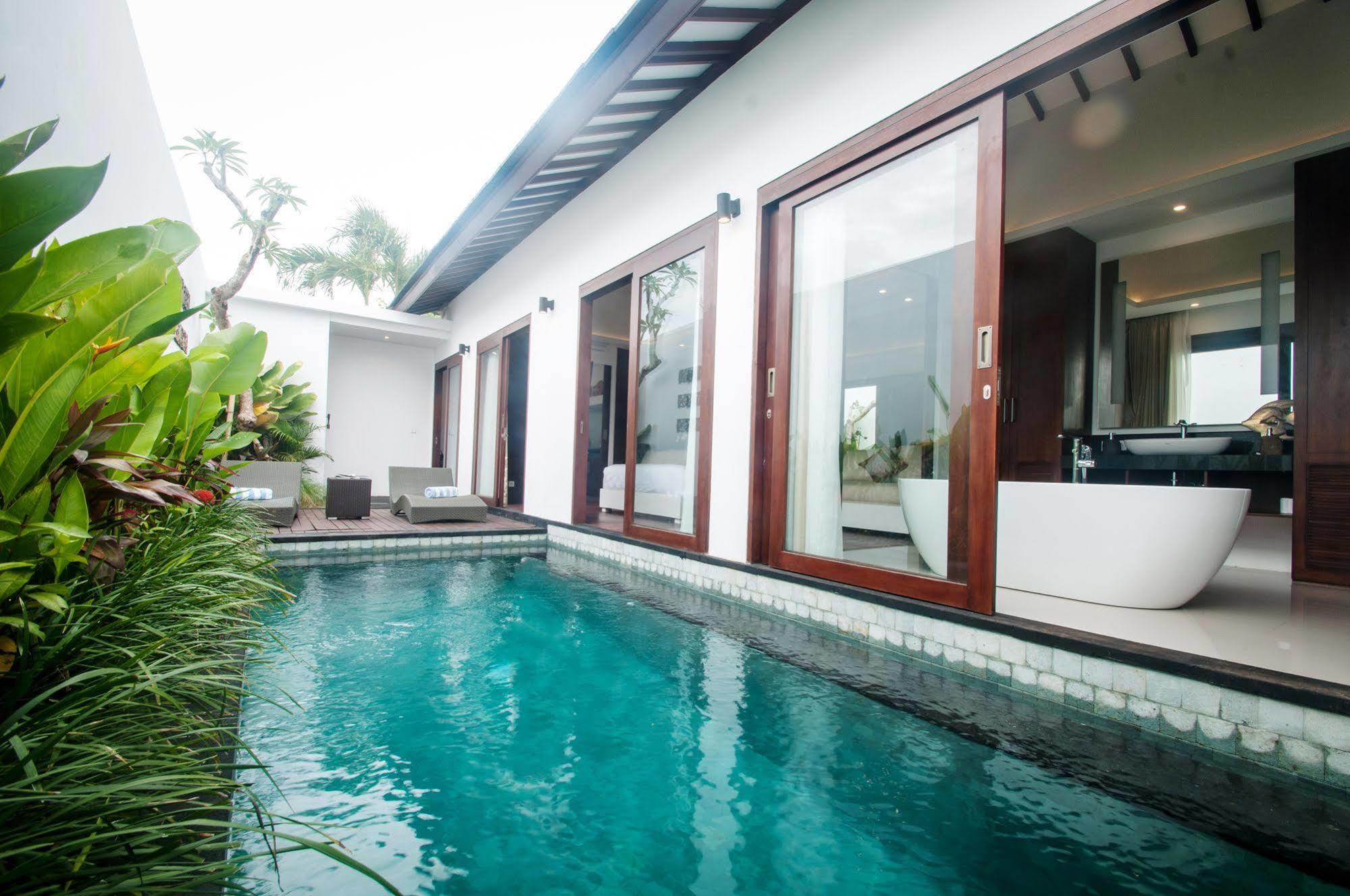 Anari Villas Kuta Legian Esterno foto